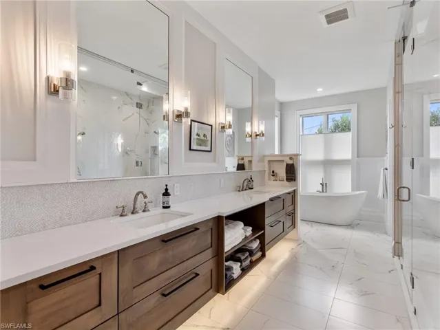 16151 Bentwood Palms Dr, Fort Myers, Florida 33908