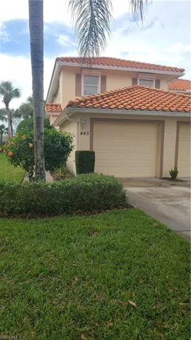 445 Robin Hood Cir 201, Naples, Florida 34104