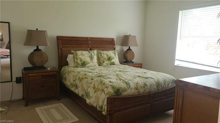 445 Robin Hood Cir 201, Naples, Florida 34104