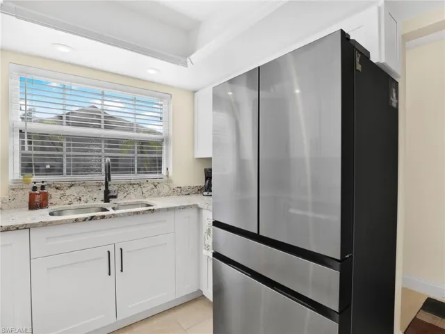 7068  Nantucket  CIR, North Fort Myers, FL 33917