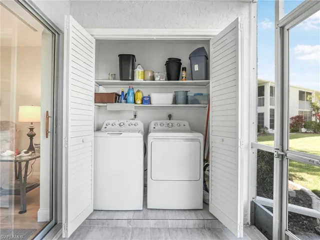 7068  Nantucket  CIR, North Fort Myers, FL 33917