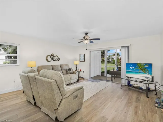 7068  Nantucket  CIR, North Fort Myers, FL 33917