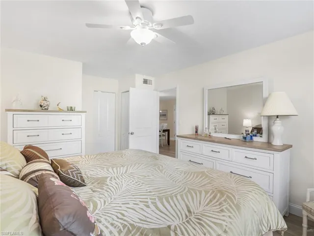 7068  Nantucket  CIR, North Fort Myers, FL 33917