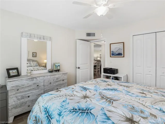 7068  Nantucket  CIR, North Fort Myers, FL 33917