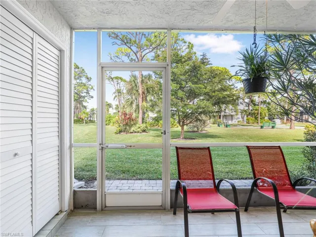 7068  Nantucket  CIR, North Fort Myers, FL 33917