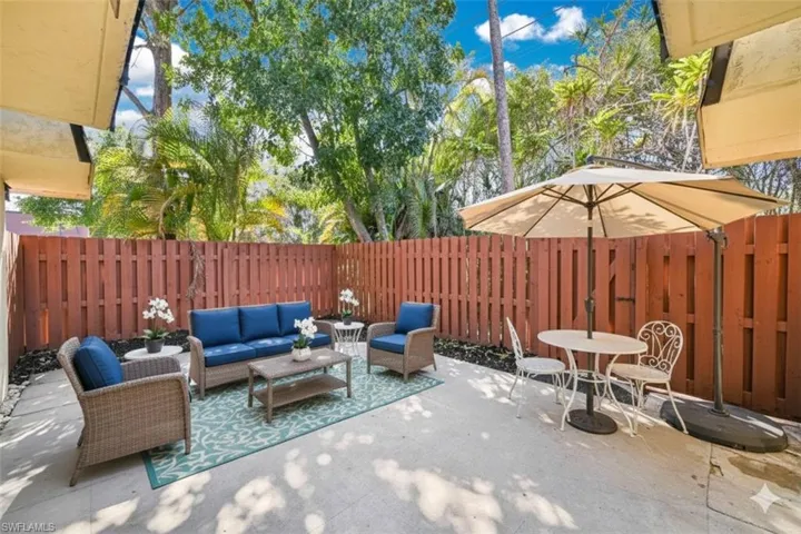 1520 Park Meadows Dr 2, Fort Myers, Florida 33907
