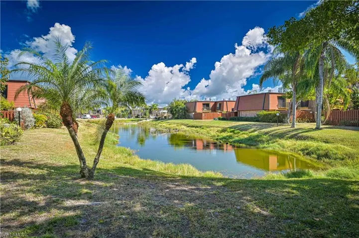 1520 Park Meadows Dr 2, Fort Myers, Florida 33907