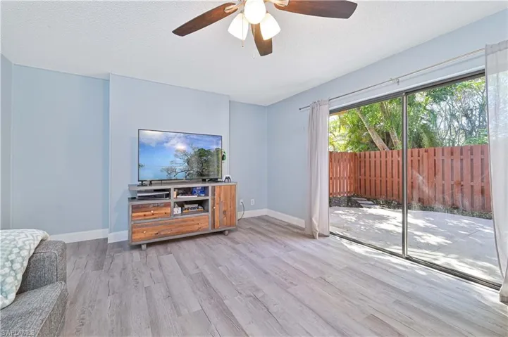 1520 Park Meadows Dr 2, Fort Myers, Florida 33907