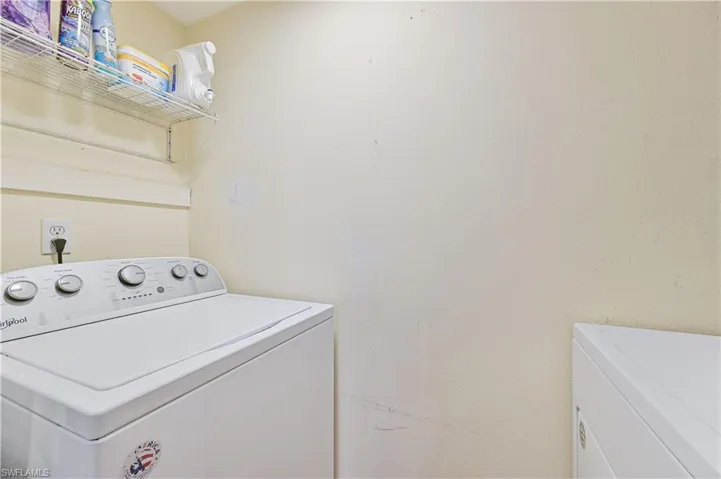 1520 Park Meadows Dr 2, Fort Myers, Florida 33907