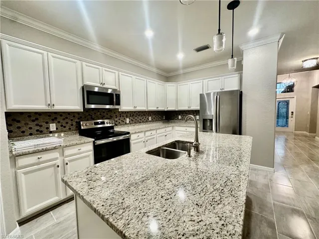 12952 Broomfield Ln, Fort Myers, Florida 33913