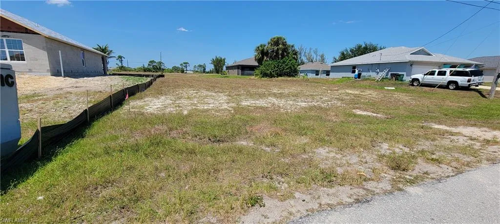 3818 Ne 10th Ave, Cape Coral Fl 33909