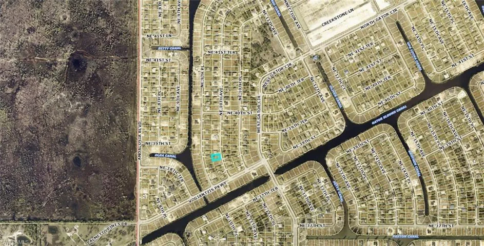 3818 Ne 10th Ave, Cape Coral Fl 33909