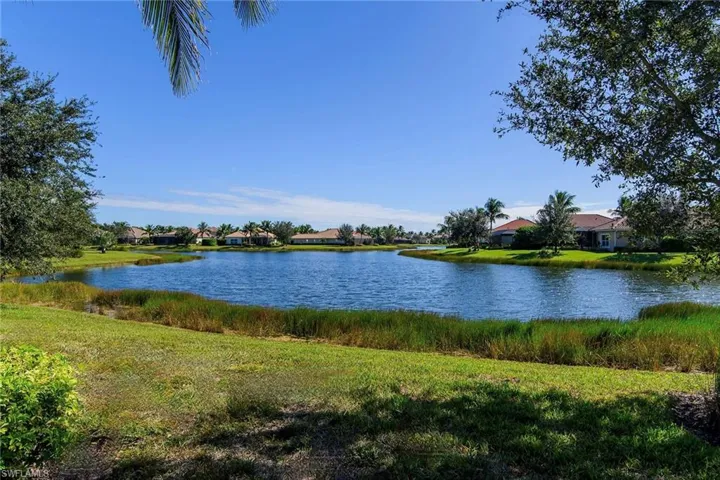 9369 Campanile Cir, Naples, Florida 34114