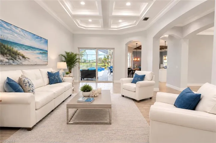 9369 Campanile Cir, Naples, Florida 34114