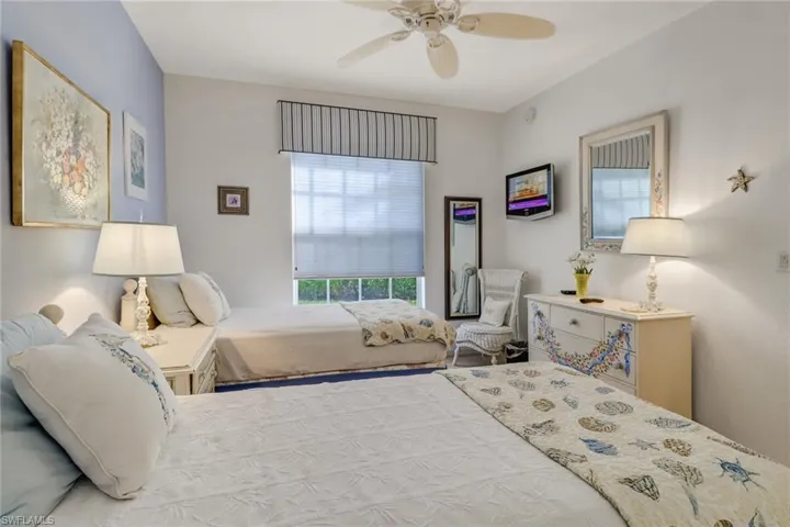 Guest bedroom