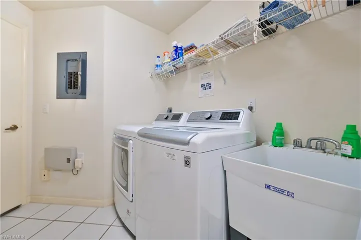 28060 Palmas Grandes Ln 105, Bonita Springs, Florida 34135