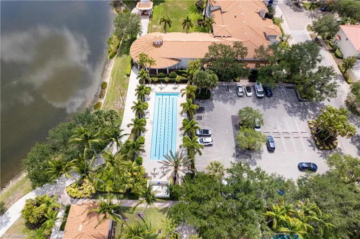 Bird's eye view of a pool area