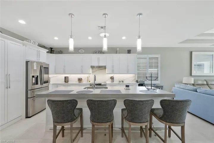 715 102nd Ave N, Naples, Florida 34108