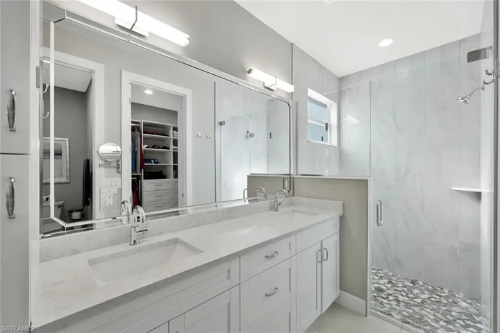 715 102nd Ave N, Naples, Florida 34108