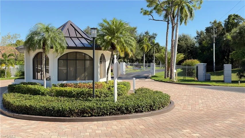 Front Gated