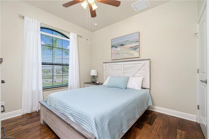 2nd bd room