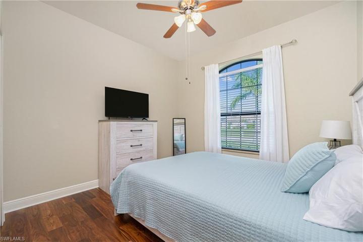 2nd bd room