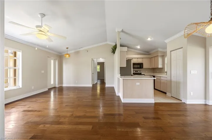 1529 Junior Ct, Lehigh Acres, Florida 33971