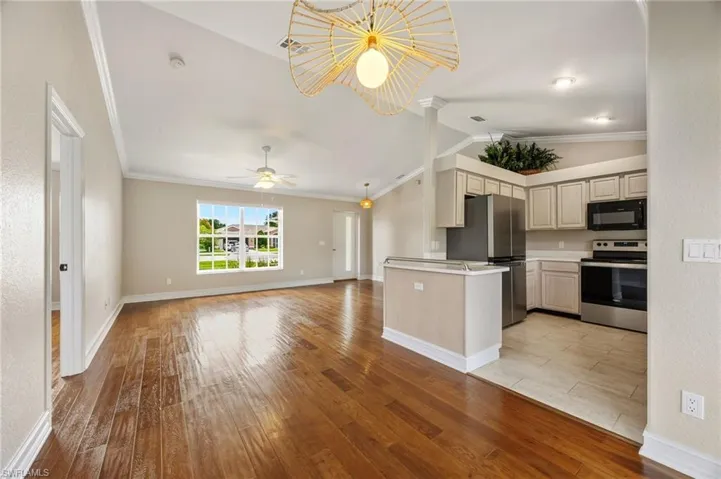 1529 Junior Ct, Lehigh Acres, Florida 33971