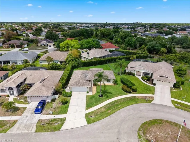 1529 Junior Ct, Lehigh Acres, Florida 33971