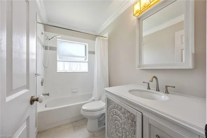 1529 Junior Ct, Lehigh Acres, Florida 33971