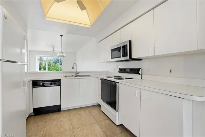 14510  Hickory Hill  CT, Fort Myers, FL 33912