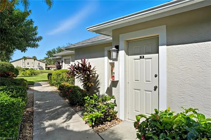 14510  Hickory Hill  CT, Fort Myers, FL 33912
