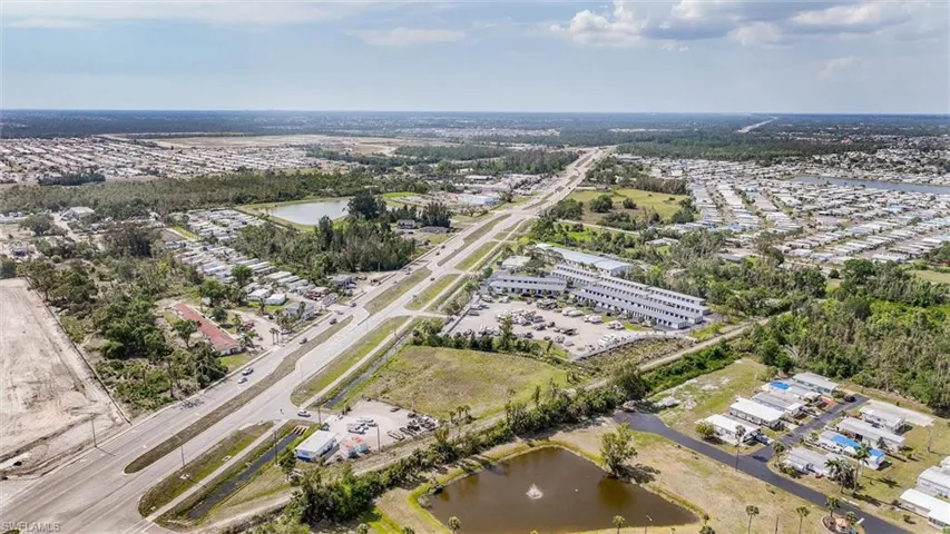 2536 N Tamiami  TRL, North Fort Myers, FL 33903