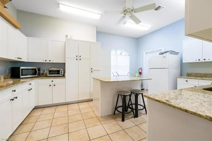 Clubhouse Kitchen
