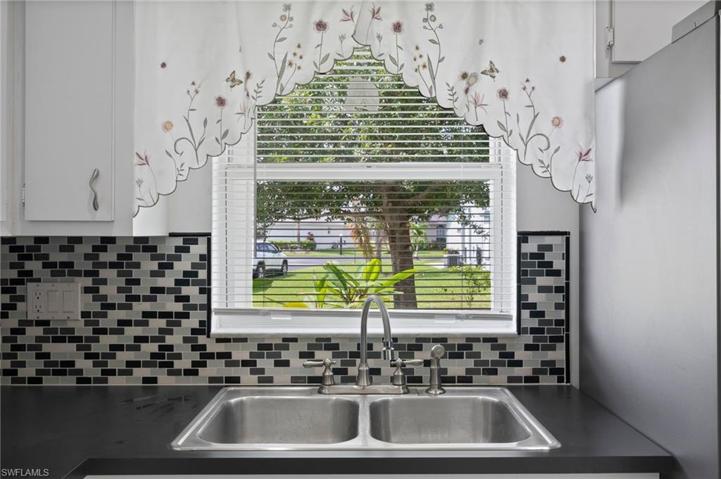 3705  Sabal Springs  BLVD, North Fort Myers, FL 33917