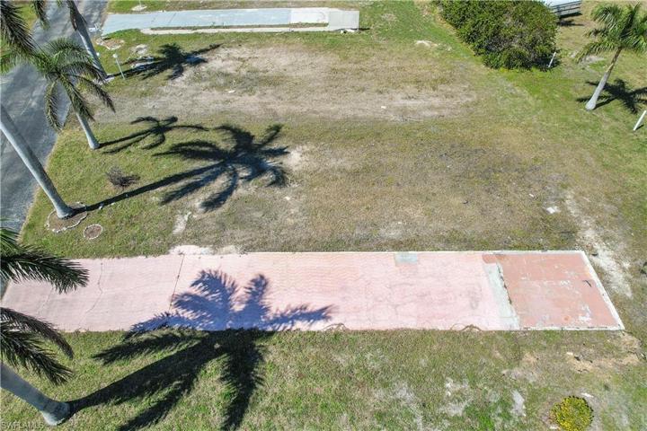 5  Birch  BLVD, Fort Myers, FL 33908