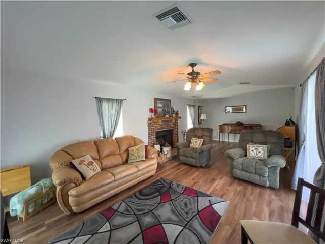 4556  Tennyson  DR, North Fort Myers, FL 33903