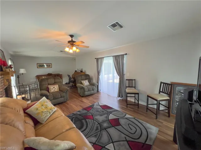 4556  Tennyson  DR, North Fort Myers, FL 33903