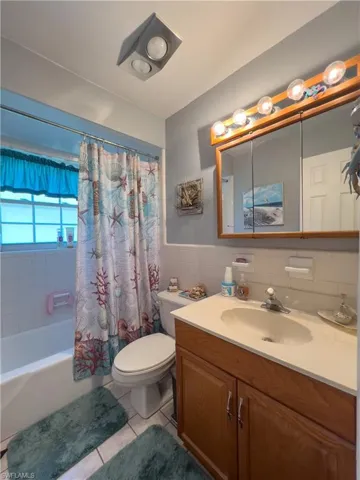 4556  Tennyson  DR, North Fort Myers, FL 33903