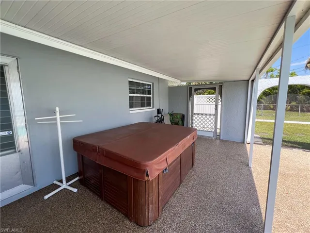 4556  Tennyson  DR, North Fort Myers, FL 33903