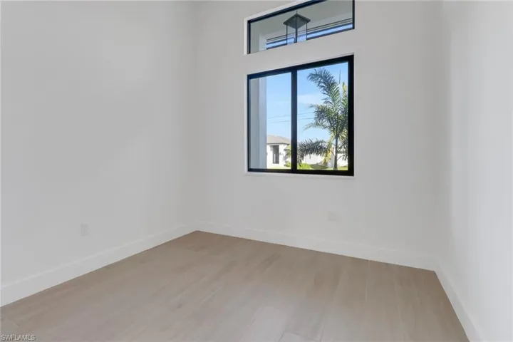 4th bedroom/office.
