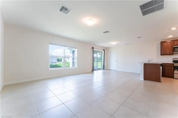 8052  Sunrise  CIR, Labelle, FL 33935