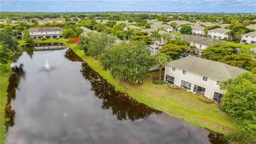 10053 Poppy Hill Dr, Fort Myers, Florida 33966