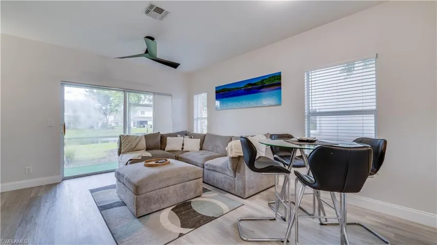 10053 Poppy Hill Dr, Fort Myers, Florida 33966