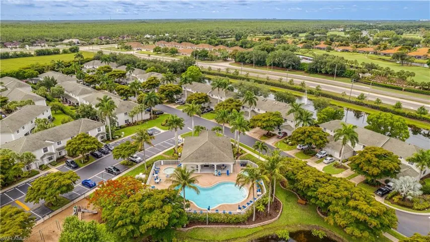 10053 Poppy Hill Dr, Fort Myers, Florida 33966