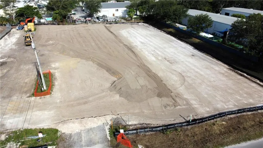 5651 Shirley St # 2, Naples Fl 34109