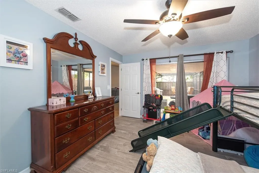 6316 Royal Woods Dr, Fort Myers, Florida 33908, 2 Bedrooms Bedrooms, ,2 BathroomsBathrooms,Residential,For Sale,Royal Woods,225047734