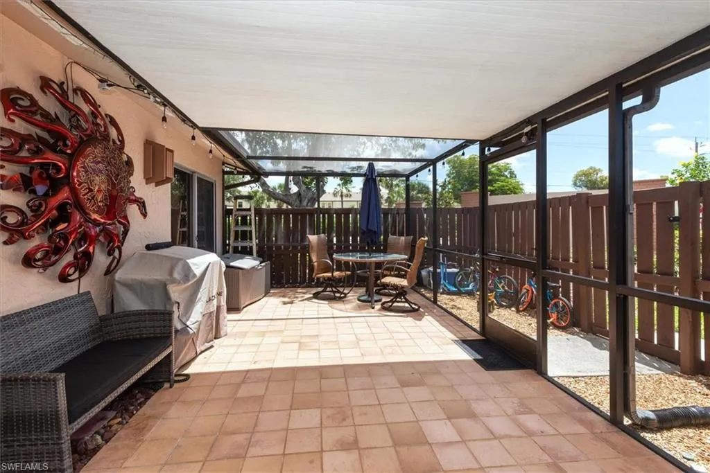 6316 Royal Woods Dr, Fort Myers, Florida 33908, 2 Bedrooms Bedrooms, ,2 BathroomsBathrooms,Residential,For Sale,Royal Woods,225047734