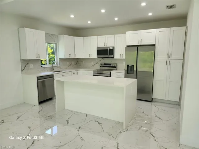 521 Frank Jewett Ave S, Lehigh Acres Fl 33974