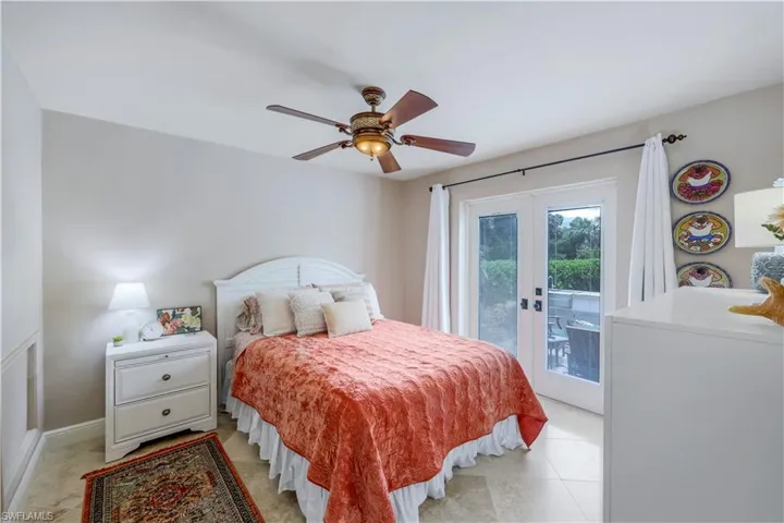 1st Floor Guest Bathroom
